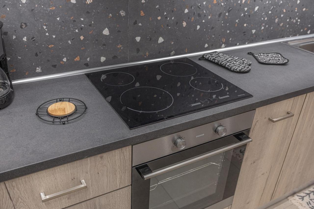 אתונה Amazing Apartment Near Metro Station! מראה חיצוני תמונה