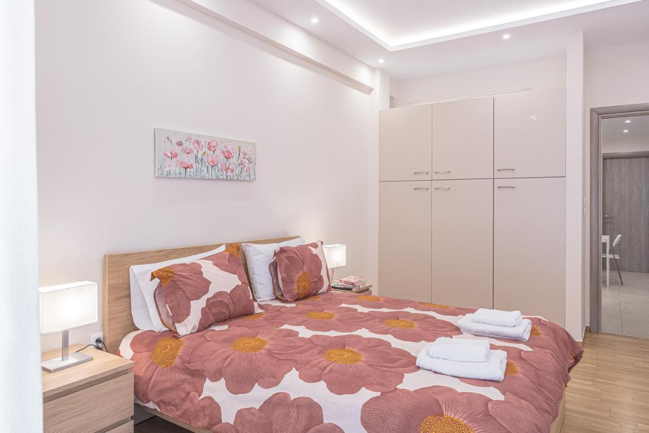 אתונה Amazing Apartment Near Metro Station! מראה חיצוני תמונה