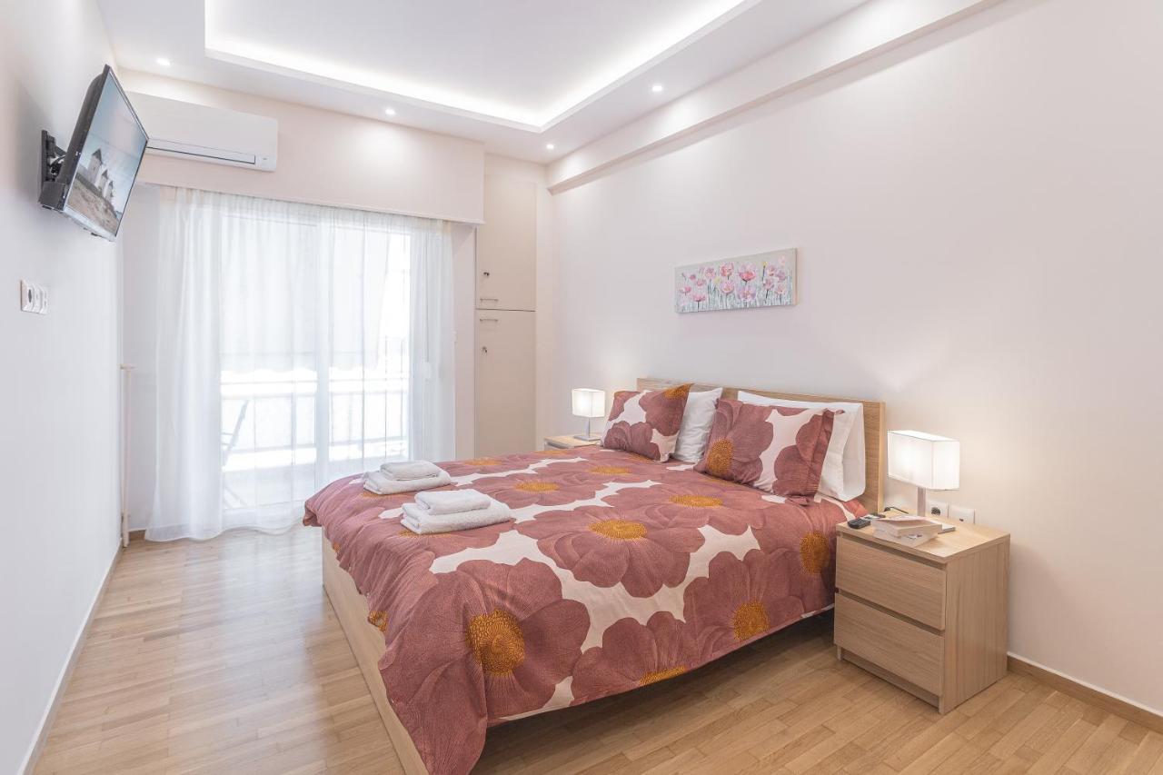 אתונה Amazing Apartment Near Metro Station! מראה חיצוני תמונה