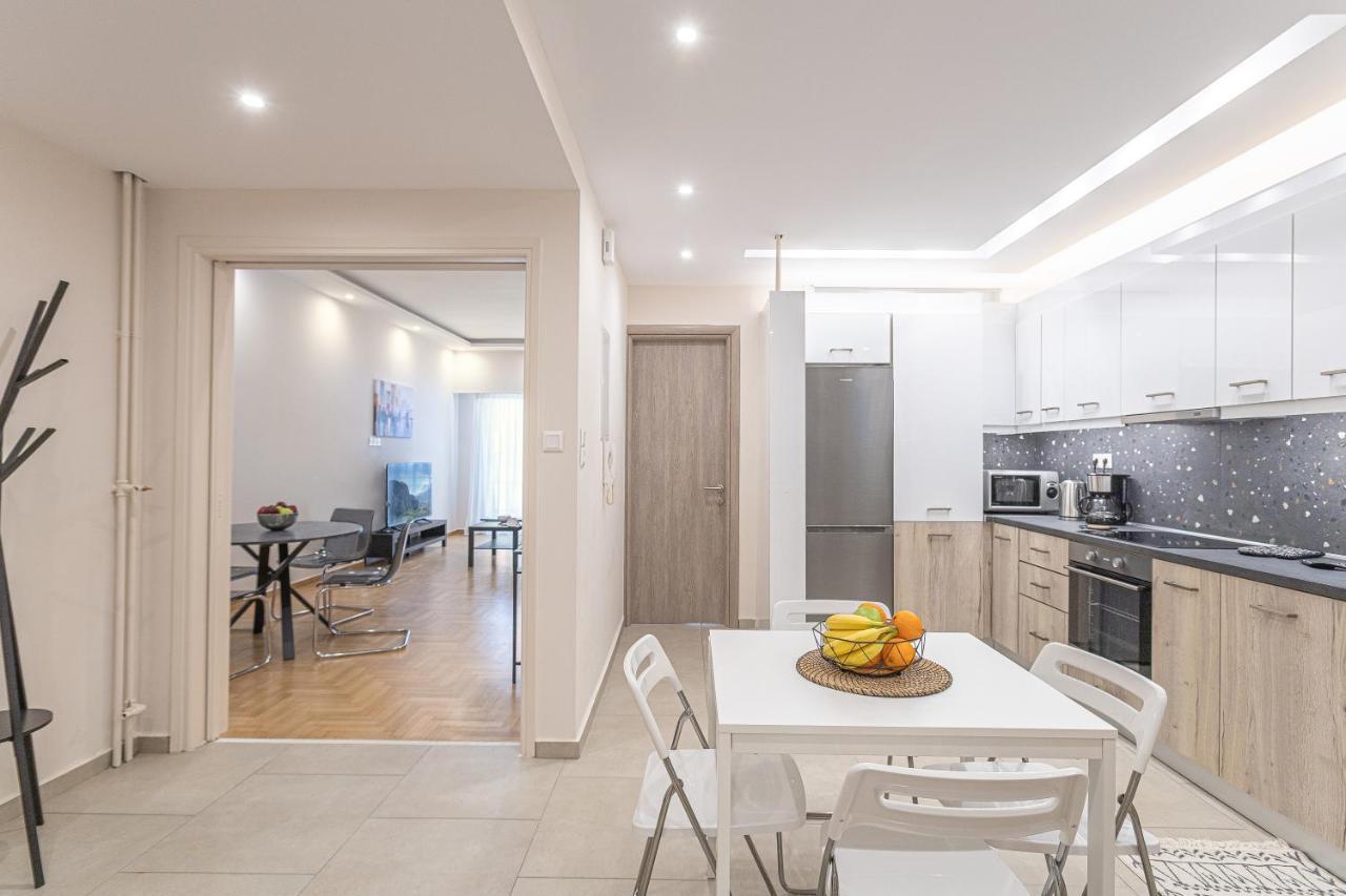 אתונה Amazing Apartment Near Metro Station! מראה חיצוני תמונה