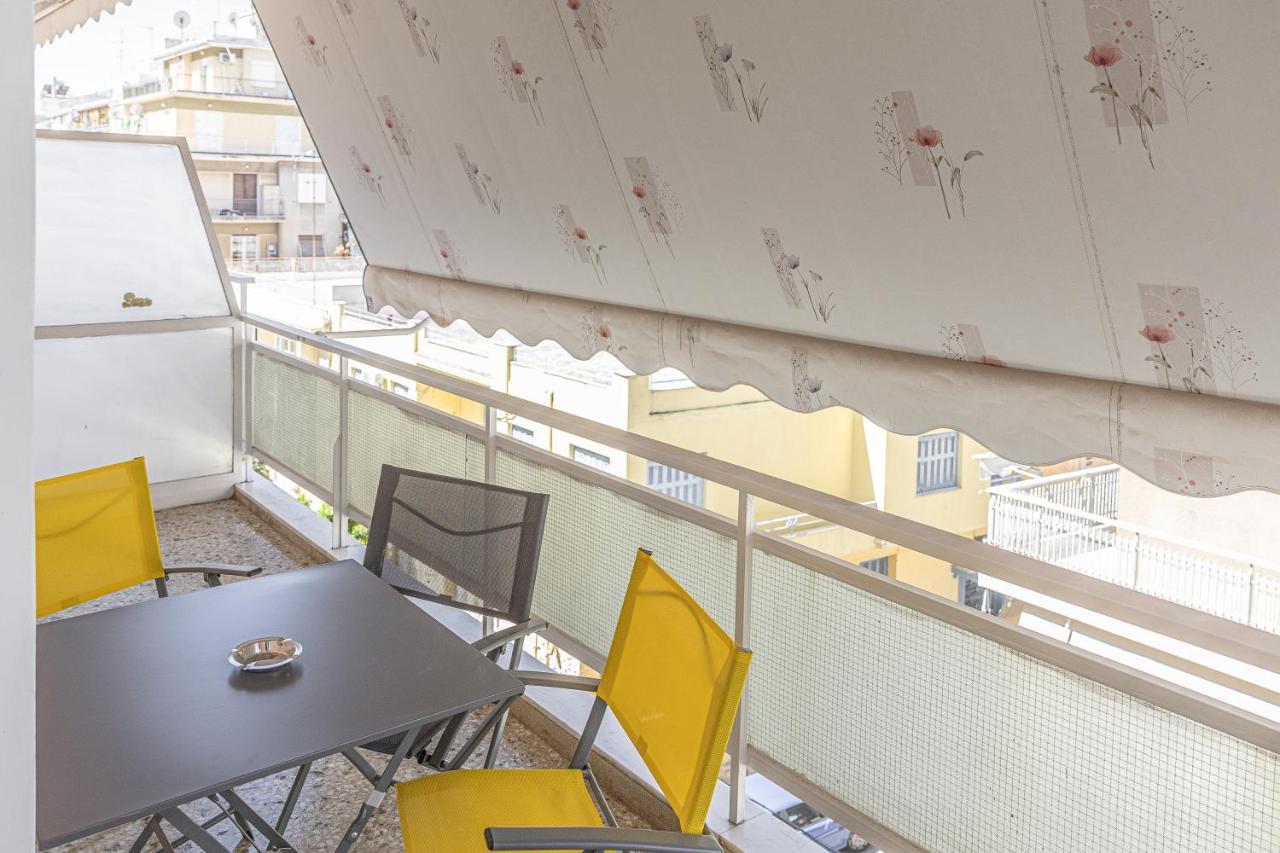 אתונה Amazing Apartment Near Metro Station! מראה חיצוני תמונה