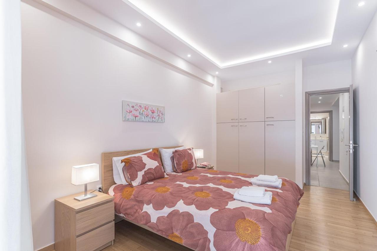 אתונה Amazing Apartment Near Metro Station! מראה חיצוני תמונה